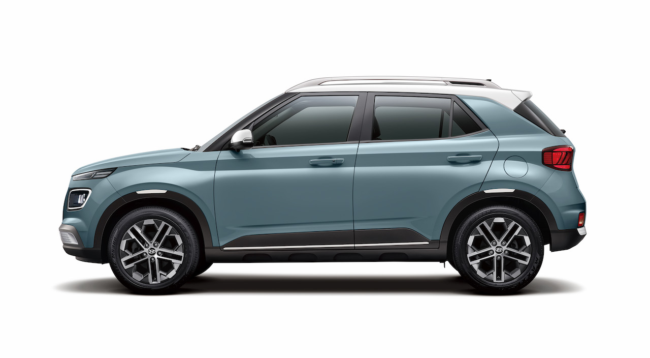 3.VENUE Nordic 北歐版車側